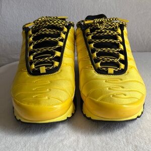 Nike Air Max Plus Frequency, Yellow & Black, Size 9.5
